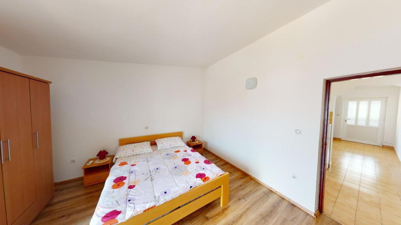 Jaska & Jelica House Apartments Метайна Экстерьер фото