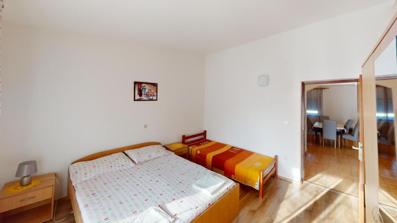 Jaska & Jelica House Apartments Метайна Экстерьер фото